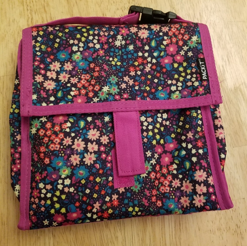 Small Packit freezable lunch box